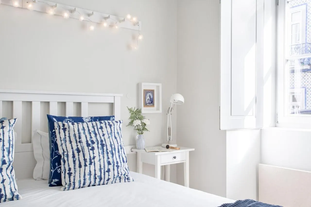 Joivy Superb 1-Br Flat Near Jardim Da Estrela Daire Lisboa