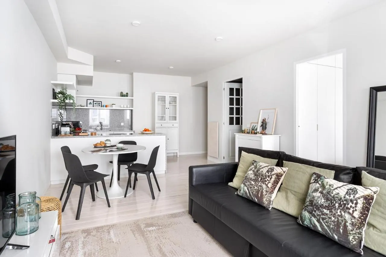 Joivy Superb 1-Br Flat Near Jardim Da Estrela Apartment Lisbon