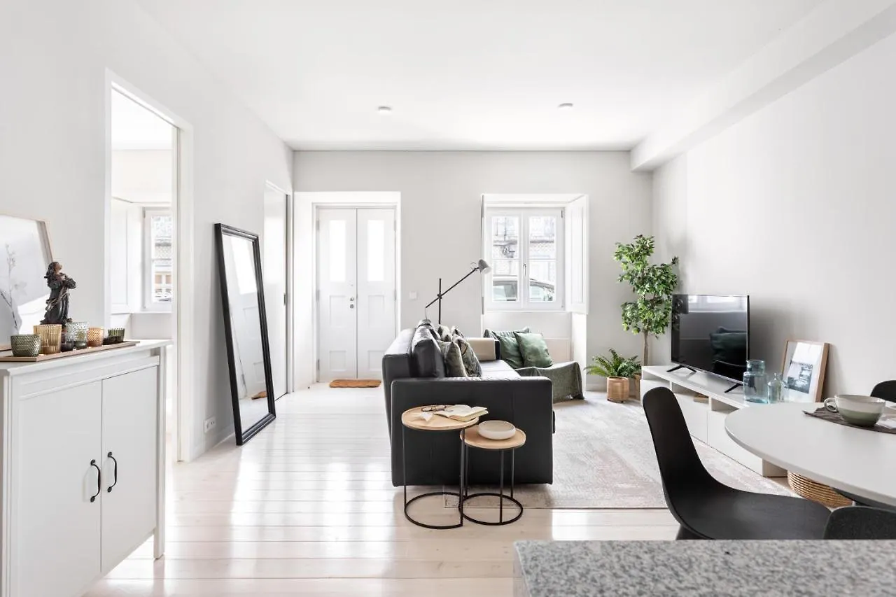 شقة Joivy Superb 1-Br Flat Near Jardim Da Estrela Lisboa