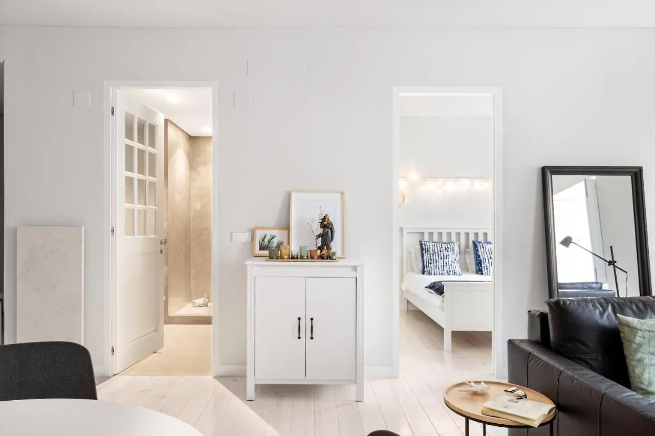 شقة Joivy Superb 1-Br Flat Near Jardim Da Estrela Lisboa 0*,  البرتغال